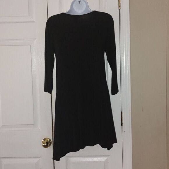 Trendyland Black shark bite flowy style dress with pockets Sz S - Picture 4 of 5